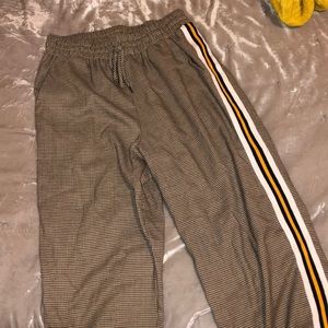 Wild Fable dogtooth pants w/ Yellow down the side